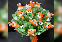 Букет из плюшевых белочек