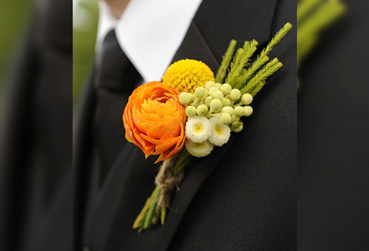 Бутоньерка 75