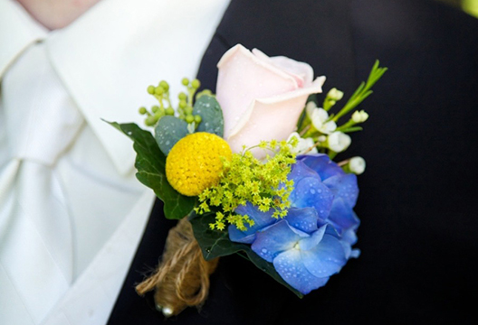 Бутоньерка 78