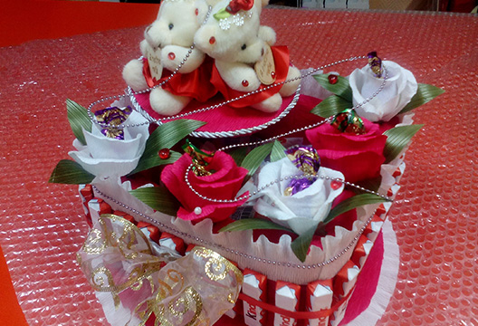 Композиция из сладостей