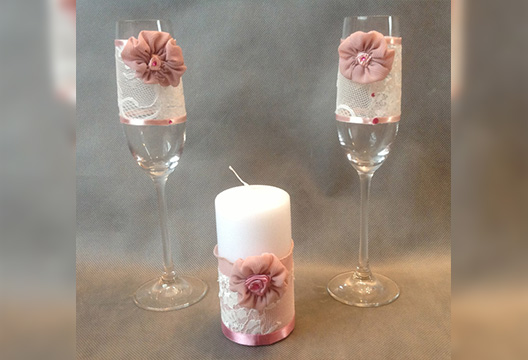 Набор из свечки и двух фужеров «Домашний очаг»