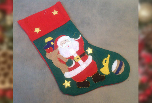 Подарочный сапог с Дедом Морозом, дудочкой и барабаном